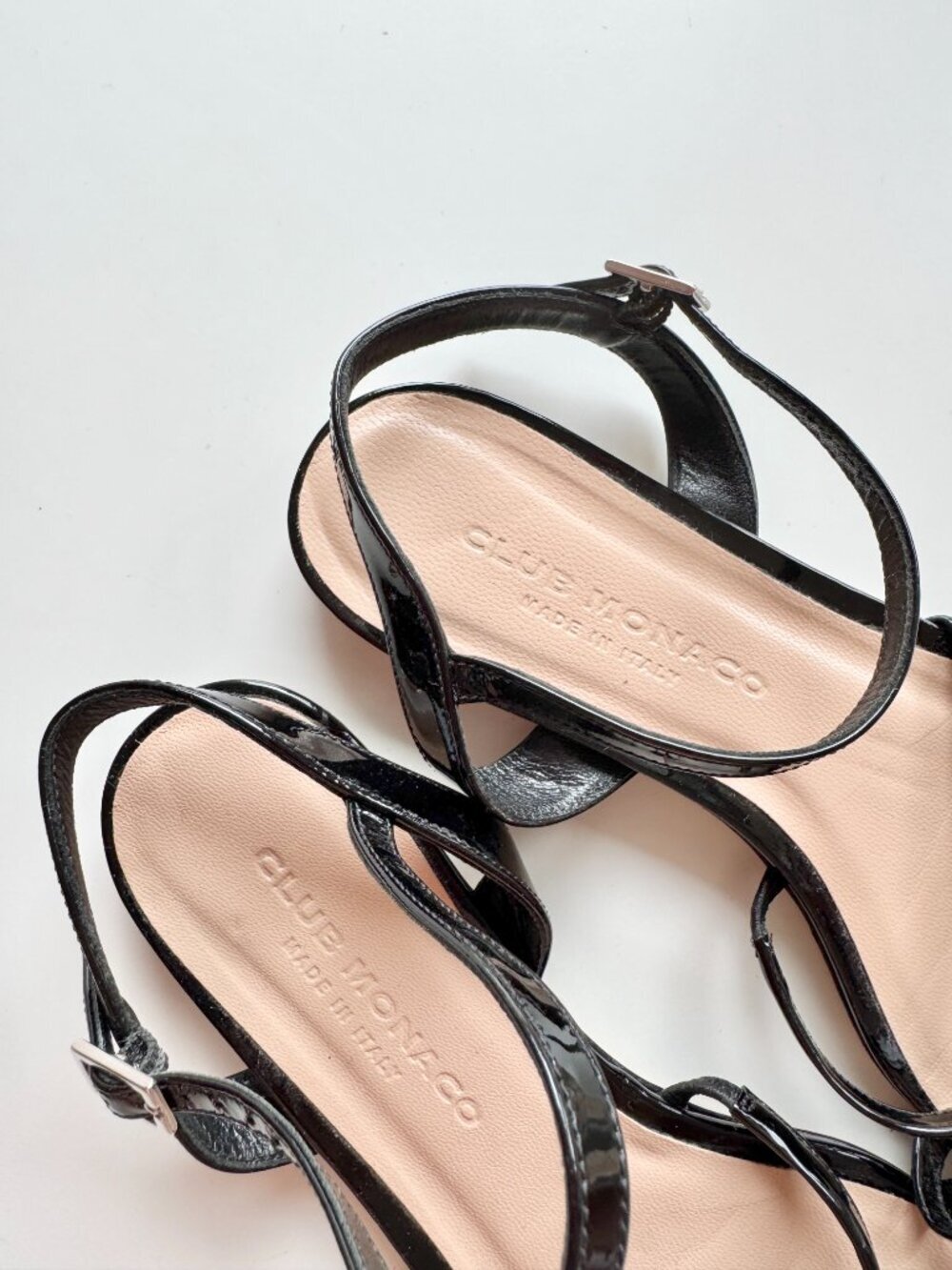 CLUB MONACO Black Patent Leather Flat Strappy Toe Thong Sandals, Size 37 - Picture 5 of 8